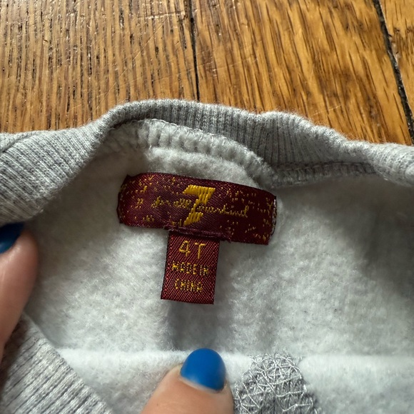7 For All Mankind Crewneck Sweatshirt - Size 4 - Picture 2 of 2